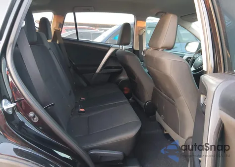 2017 Toyota Rav4 Le z USA, uszkodzony, nr VIN 2T3ZFREV6HW365045